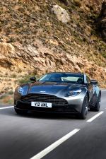 Aston Martin DB11 2016 года (UK)
